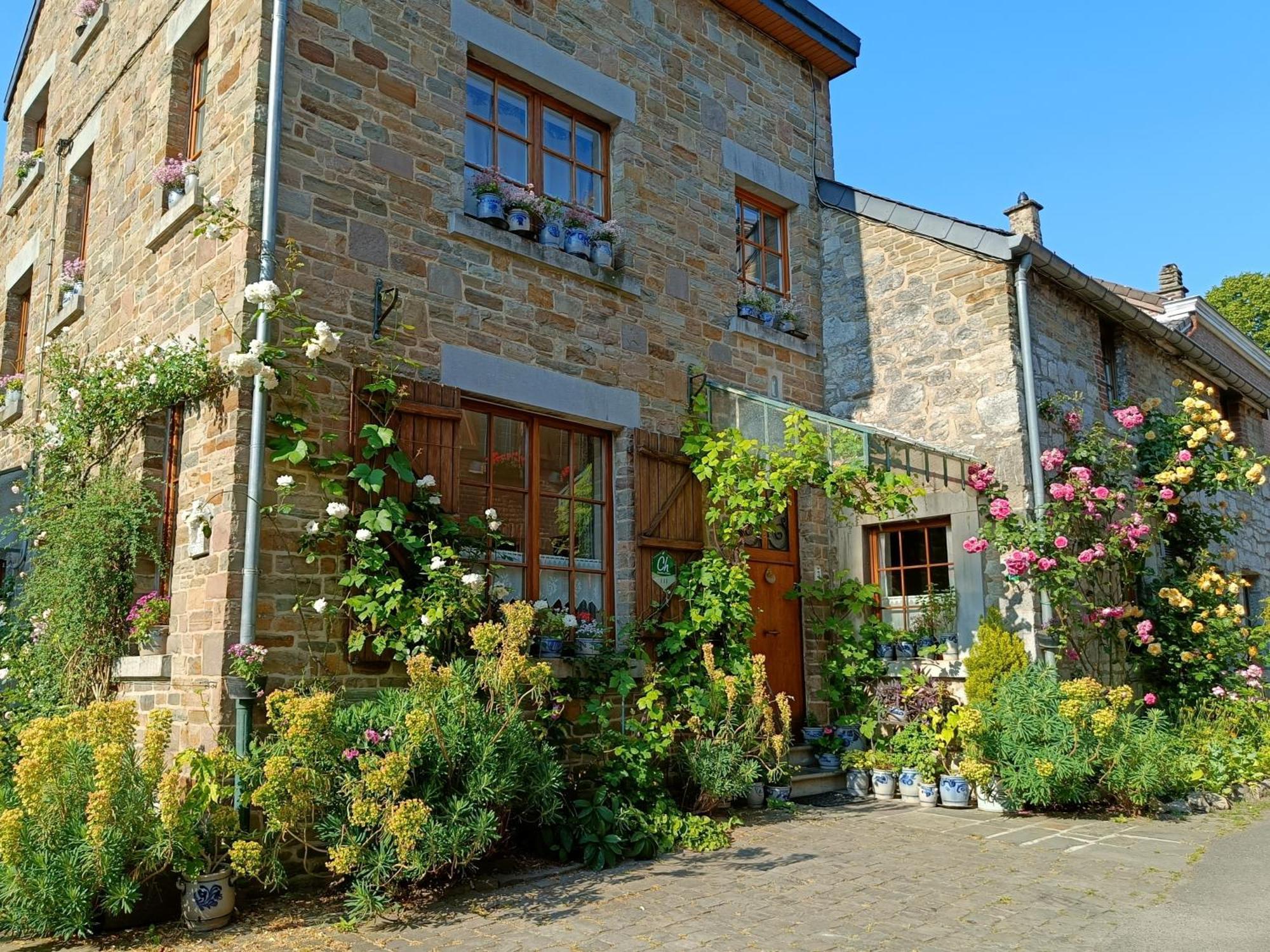 Bed and Breakfast Le Jardin Des Miroirs Esneux Экстерьер фото